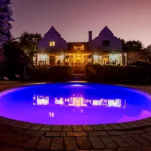 4* Guest house Vredenburg Manor House